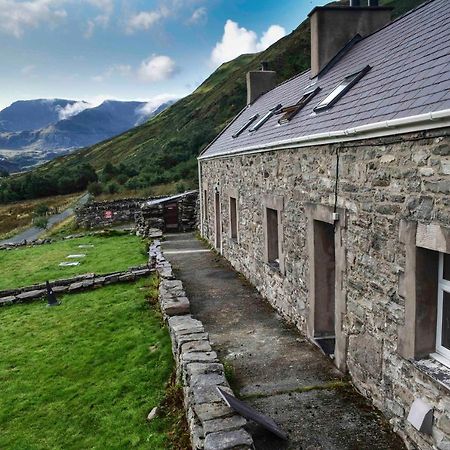 Snowdonia Mountain Hostel Bethesda Dış mekan fotoğraf